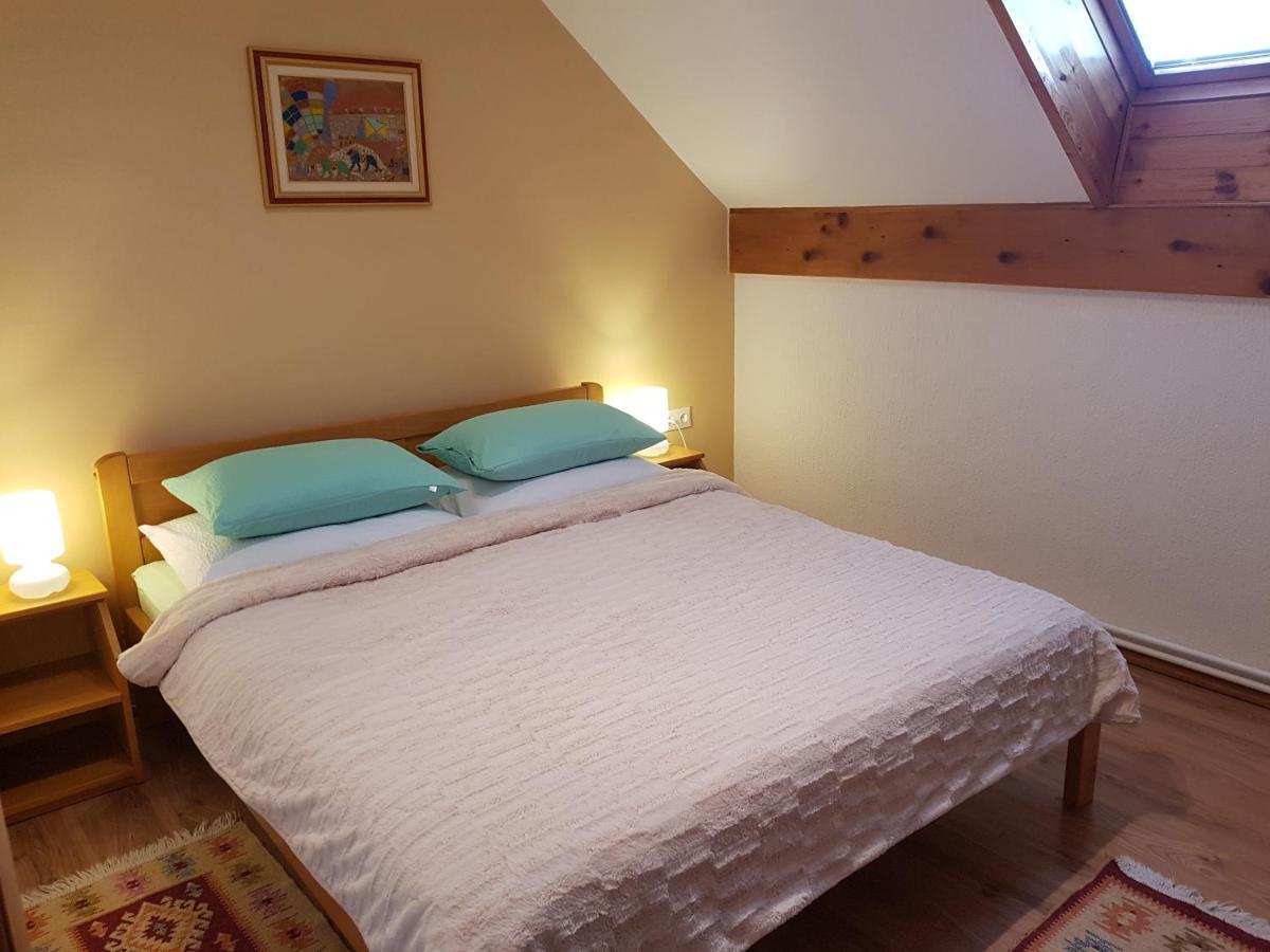 Apartments Sanja Rakovica Εξωτερικό φωτογραφία
