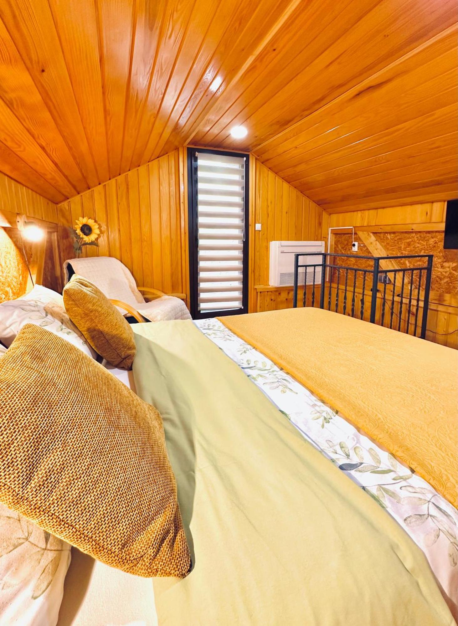 Apartments Sanja Rakovica Εξωτερικό φωτογραφία